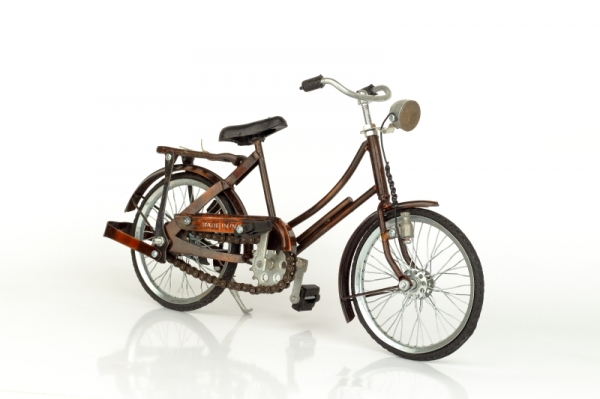 Model kovové kolo 28x17cm