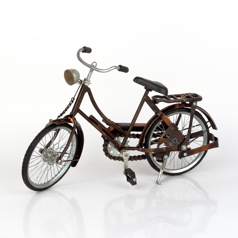 Model kovové kolo 28x17cm