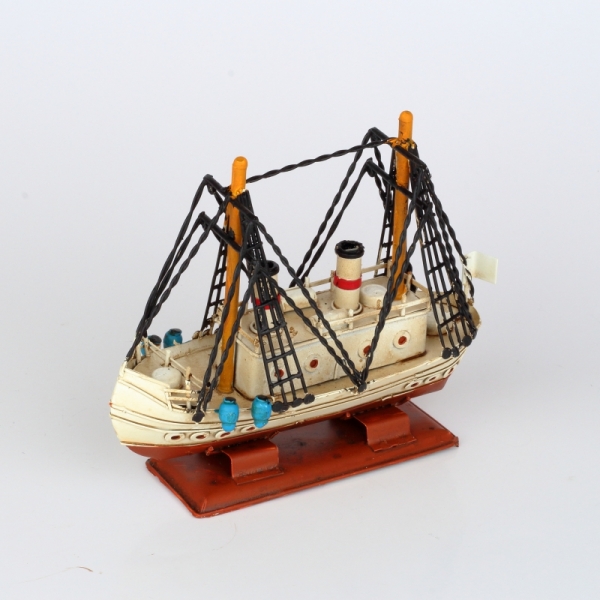 Model lodi parník 18cm