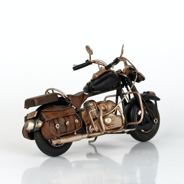 Model motocyklu retro černý