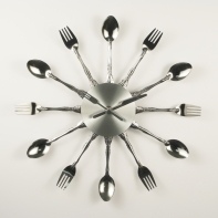 Moderní hodiny nástěnné 33cm 1327