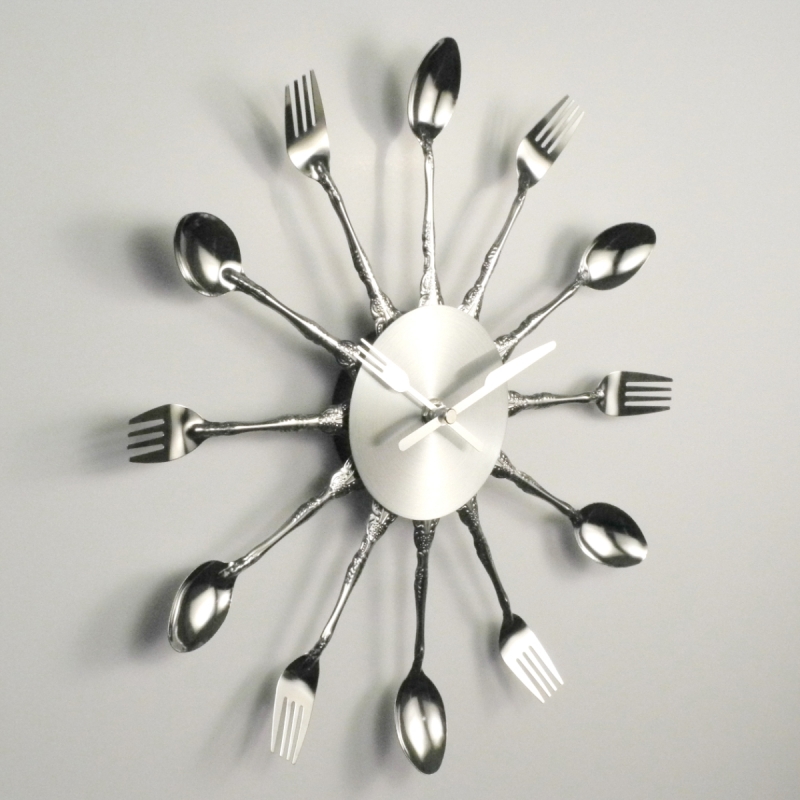 Moderní hodiny nástěnné 33cm 1327