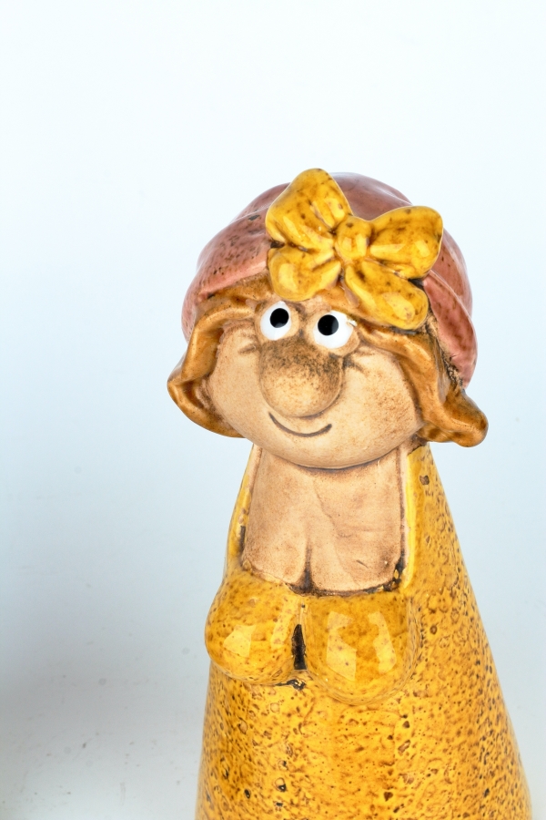 Mrazuvzdorná keramika naše malá babička 8x8x17cm