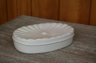 Mýdlenka keramická bílá