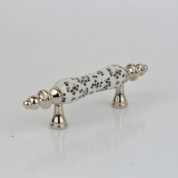 Nábytková úchytka keramická bílá s černými kvítky 12x2cm