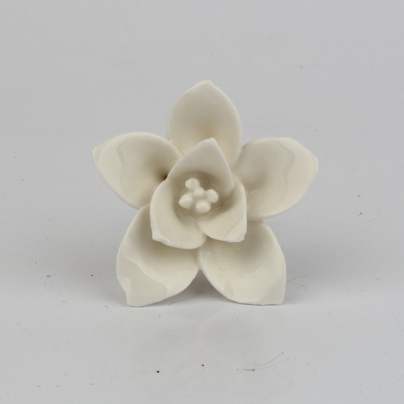Nábytková úchytka keramická květina bílá 3,5cm