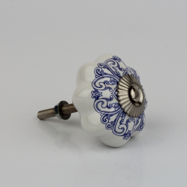 Nábytková úchytka keramický květ 4x4cm