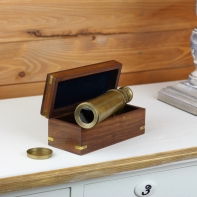 Námořní teleskopický dalekohled 38cm