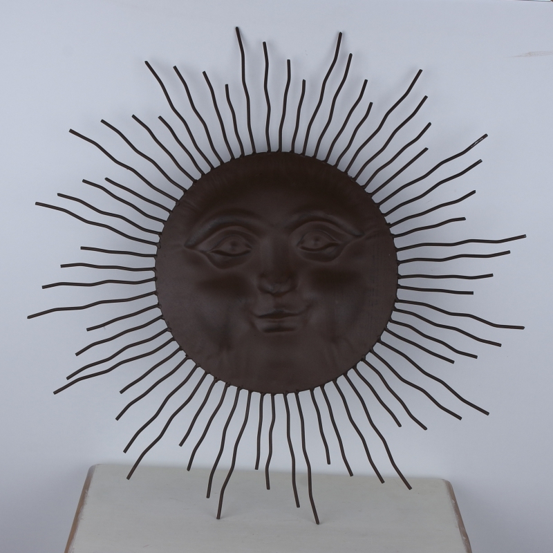 Nástěnná dekorace kovové slunce 68cm