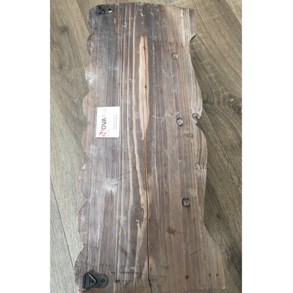 Nástěnná dřevěná polička s háčky - vyřazeno