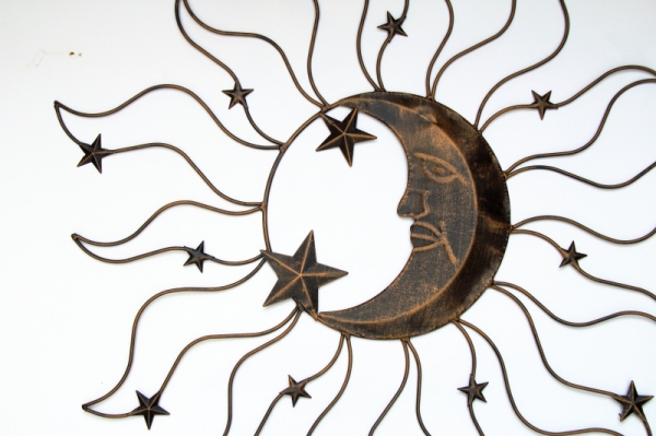 Nástěnná kovová dekorace měsíc 65x1x65cm