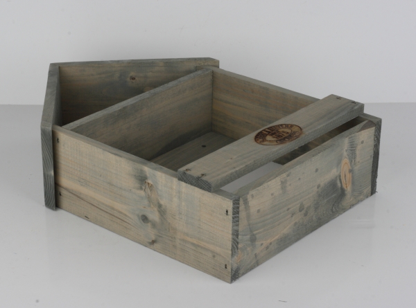 Nástěnná police na květiny domeček 29x41cm