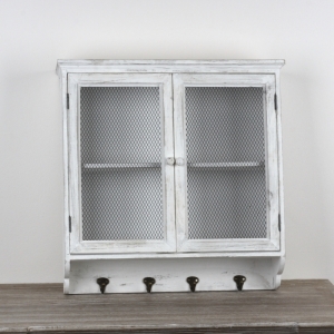 Nástěnná skříňka s vyplétanými dvířky a háčky 55x51x14cm