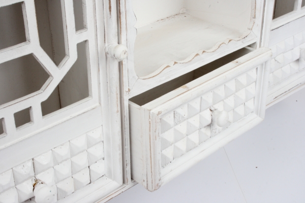 Nástěnná skříňka ve venkovském stylu bílá 80x55,5x17cm