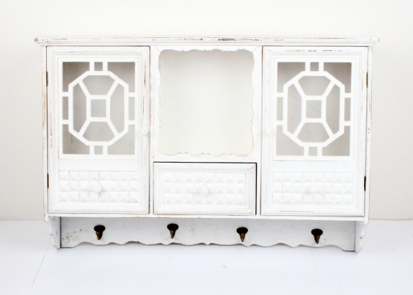 Nástěnná skříňka ve venkovském stylu bílá 80x55,5x17cm