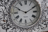 Nástěnné hodiny Memories 54x40x1cm