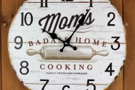 Nástěnné hodiny Mom s 34cm 
