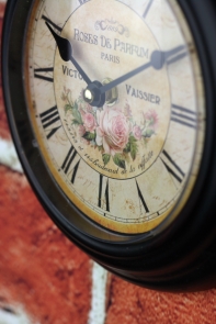 Nástěnné hodiny Roses 22cm