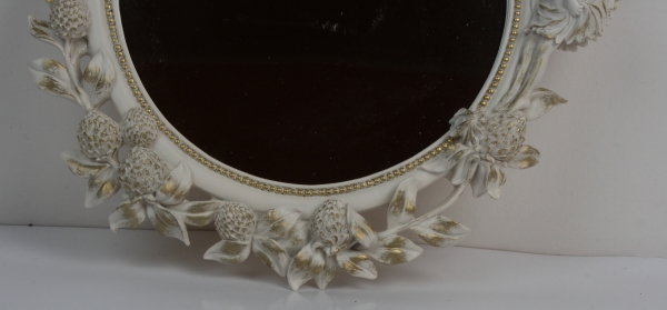 Nástěnné kulaté zrcadlo bílo zlaté 48x41cm