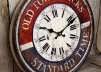 Nástěnné retro hodiny OLD TOWN 40cm