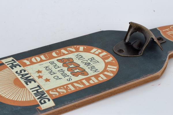 Nástěnný otvírák na pivo 36cm