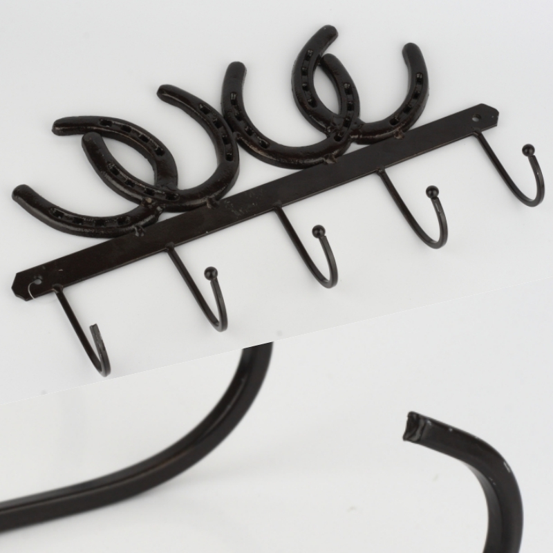 Nástěnný věšák 5 háčků podkovy 42x23cm - VYŘAZENO