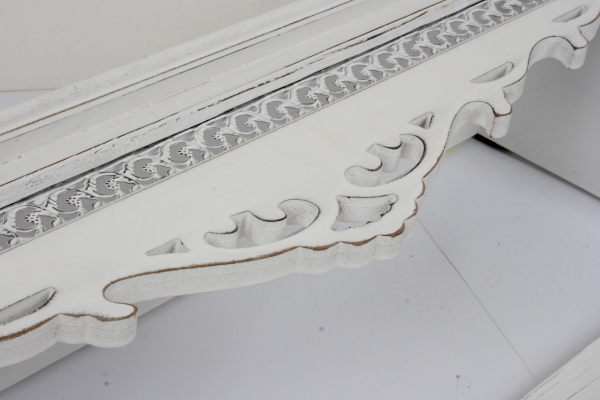 Nástěnný věšák dřevěný s policí bílý 76x18x32cm