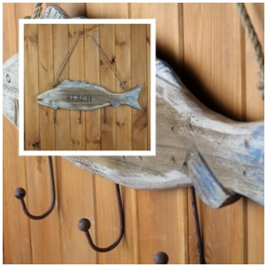 Nástěnný věšák ryba 60cm