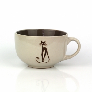 Nízký keramický hrnek s kočkou 443ml