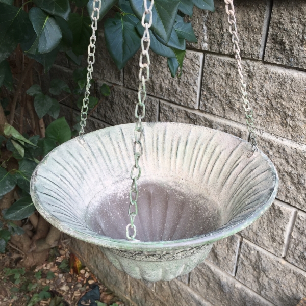 Obal na květináč závěsný se zelenou patinou 31,2x31,2x18,2cm