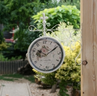 Oboustranné hodiny kovové bílé 25cm