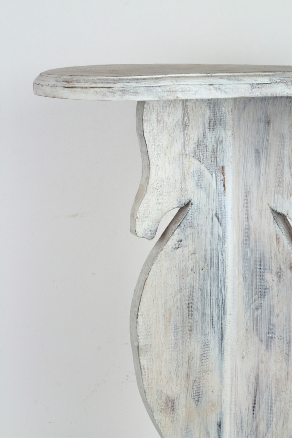 Odkládací stolek dřevěný kulatý 76cm