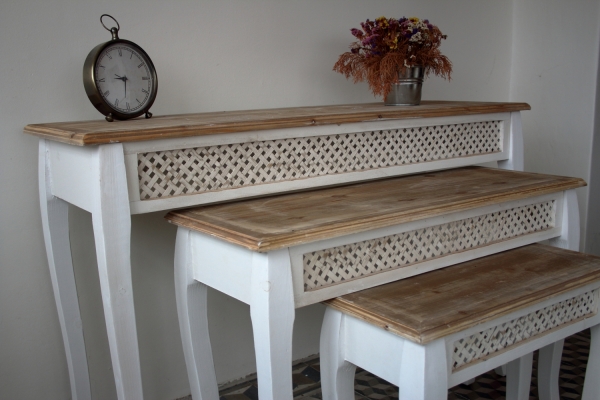 Odkládací stolek na květiny 60x26x49cm