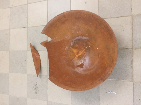 Ohniště se zásobníkem - vyřazené