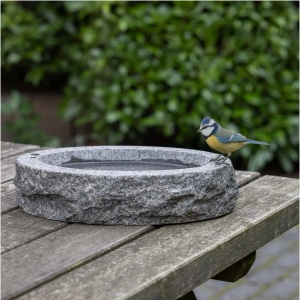 Originální žulové pítko do zahrady 30 x 6 x 20 cm