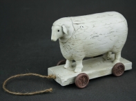 Ovečka na kolečkách