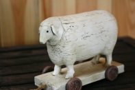 Ovečka na kolečkách