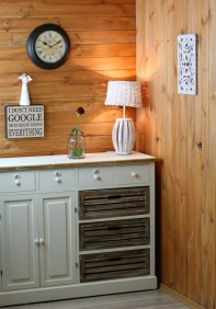 Ozdobný panel na stěnu bílý 35,5x23cm