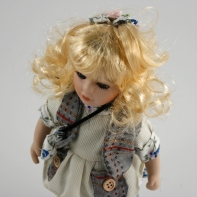 Panenka porcelánová Magdaléna 20cm