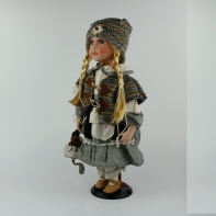 Panenka porcelánová Melanie 40cm