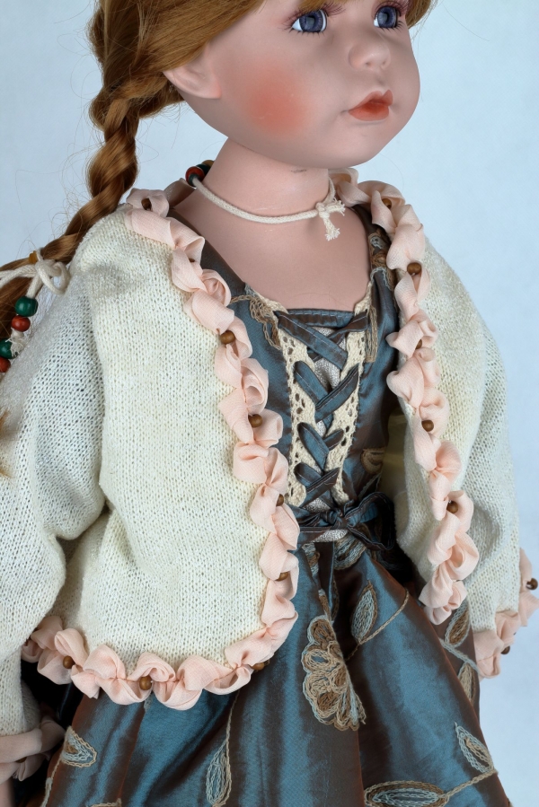 Panenka porcelánová Ofélie 68cm