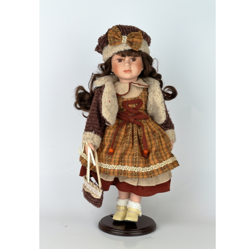 Panenka porcelánová s taškou 42 cm