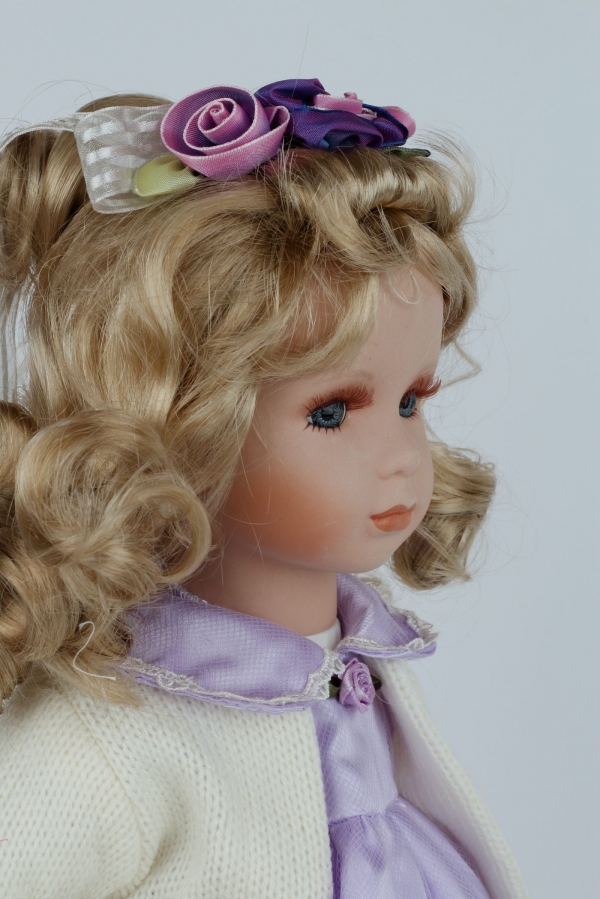 Panenka s porcelánovou hlavou Doubravka 53cm