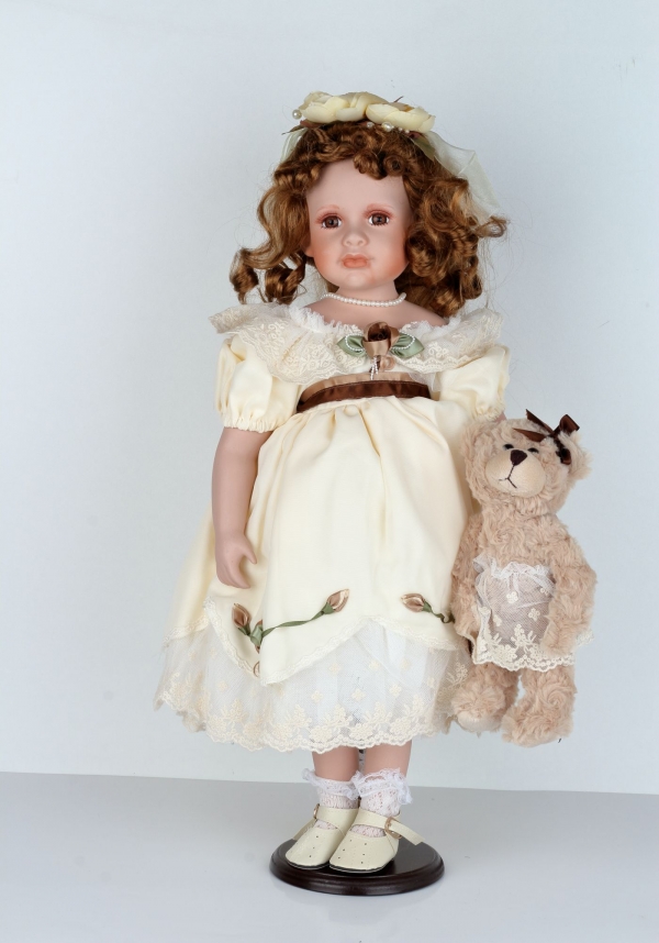 Panenka Sofie porcelánová 58cm