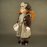 Panenka stojící 40 cm Anežka