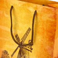 Papírová taška větrný mlýn střední velikost