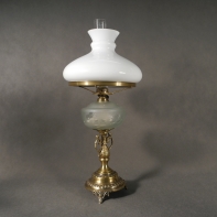 Petrolejova lampa bílo-zlatá 60cm