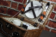 Piknikový koš pro 2 osoby Retro dot