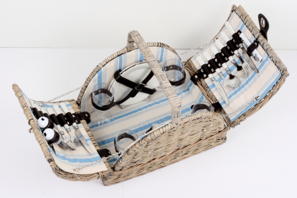 Piknikový koš s modrými proužky pro 2 osoby 29x42x31cm