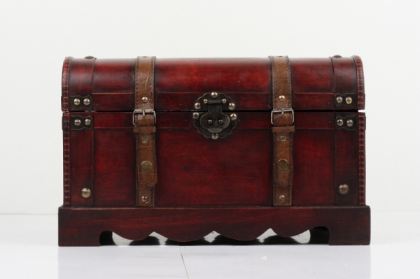 Pirátská dřevěná  truhla 52x32x34cm